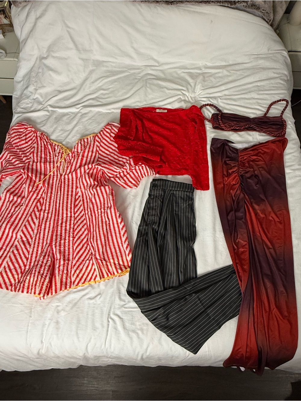 Clothing Bundle Size L
